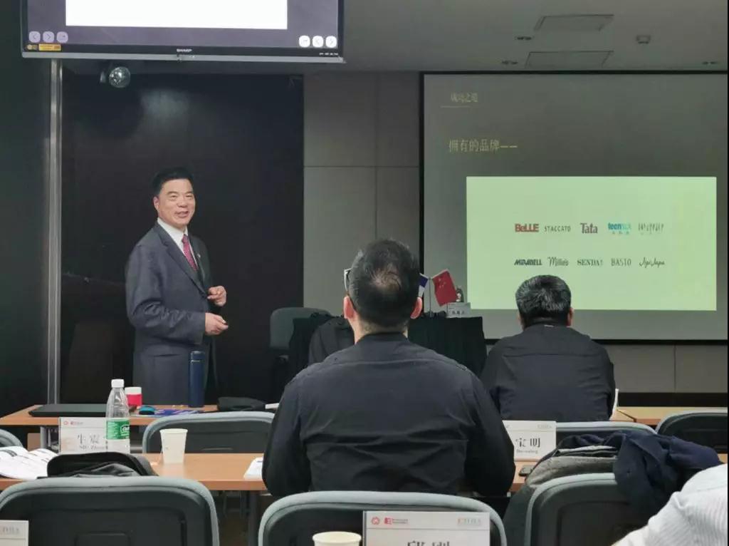 蒙彼利埃大学工商管理博士班(DBA)北京合影1